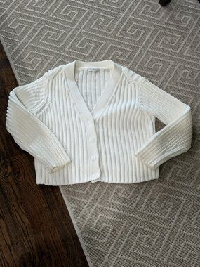VINCE wave rib cardigan sweater white size Medium minimalist cozy button up knit